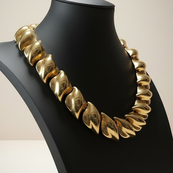 Vintage Gold Tone Sculptural Statement Necklace Heavy Toggle Collar Runway Style - Picture 2 of 5